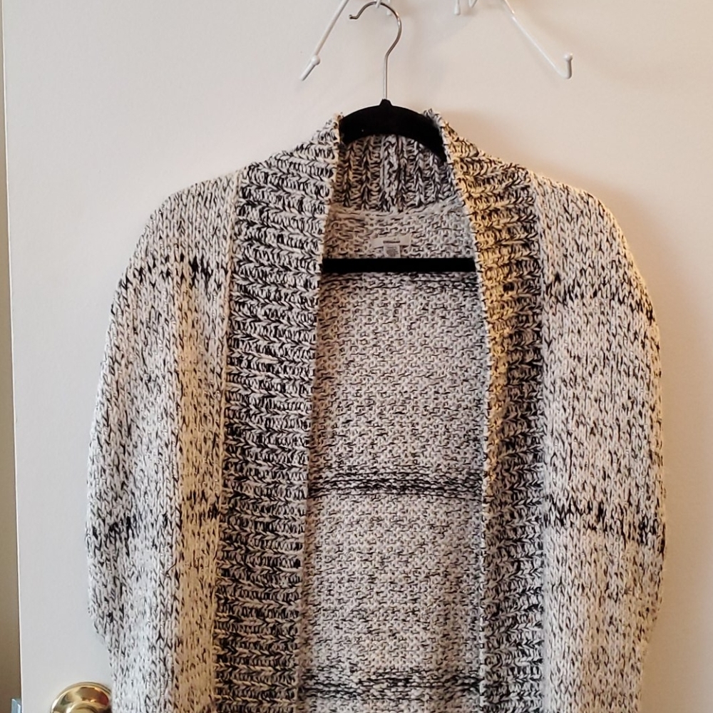 Sleeveless Long sweater Cardigan
